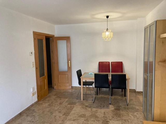 Apartamento en alquiler en Zaragoza de 63 m2 photo 0