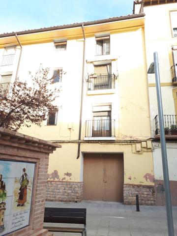Piso en venta en Calatayud de 80 m2 photo 0