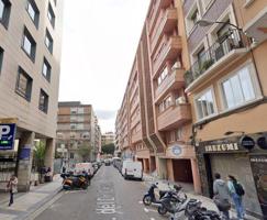 Local en venta en Zaragoza de 124 m2 photo 0