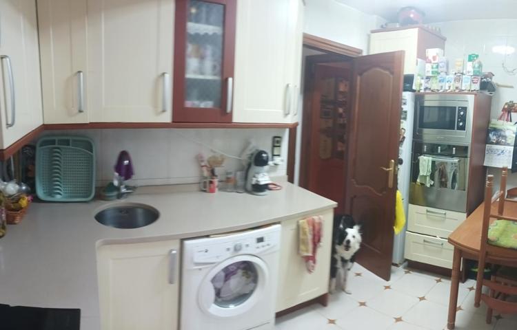 SE VENDE PISO EN CALLE MADRE PUY photo 0