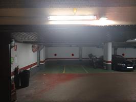 Plaza De Parking en venta en Zaragoza de 11 m2 photo 0