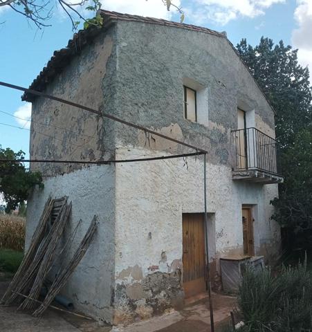SE VENDE FINCA RÚSTICA CON EDIFICACIÓN EN CALATAYUD photo 0
