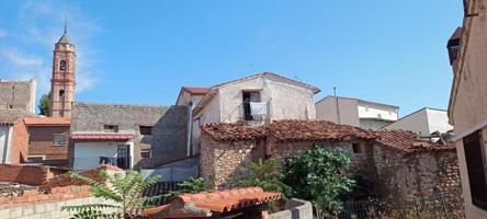 SE VENDE CASA CON TERRENO EN RUESCA photo 0