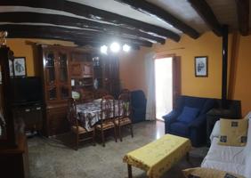 SE VENDE CASA CON ALMACÉN EN OLVÉS photo 0