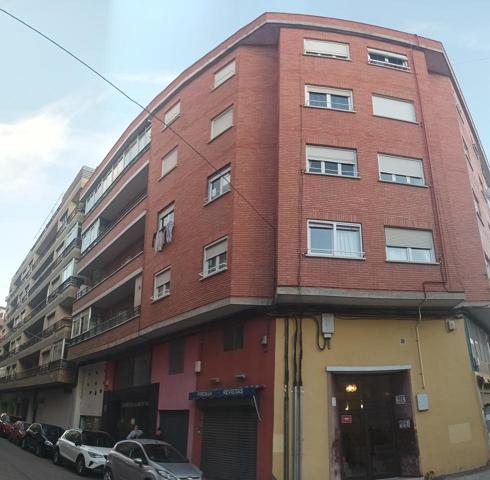 SE VENDE PISO EN CALLE EMILIO GIMENO photo 0