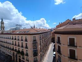 Apartamento en alquiler en Zaragoza de 65 m2 photo 0