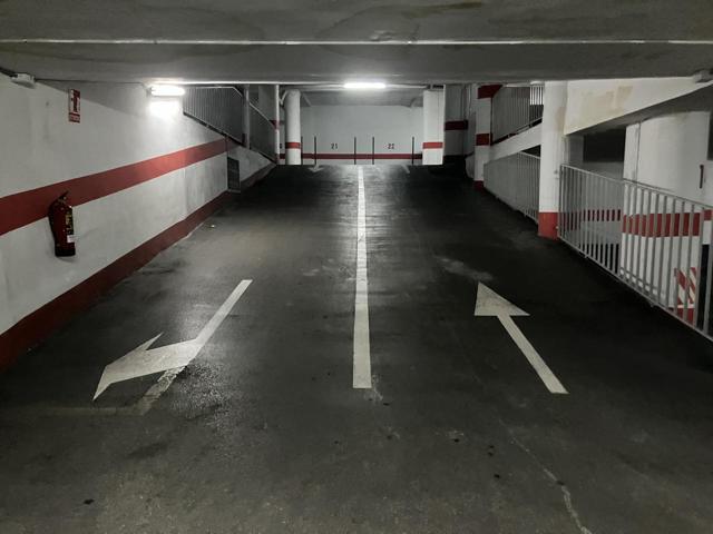 Plaza De Parking en alquiler en Zaragoza de 11 m2 photo 0