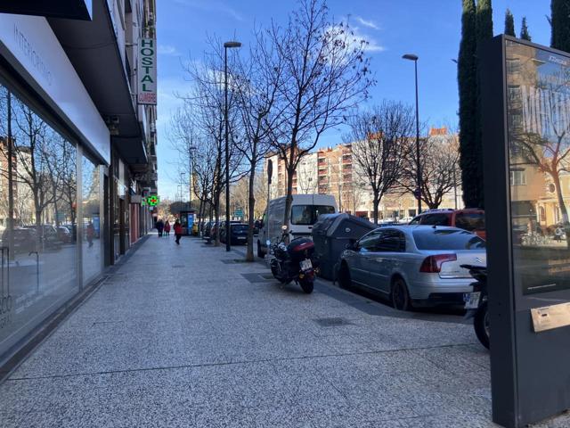 Local en venta en Zaragoza de 622 m2 photo 0