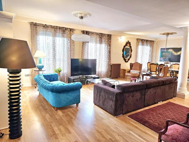 Piso en venta en Zaragoza de 231 m2 photo 0