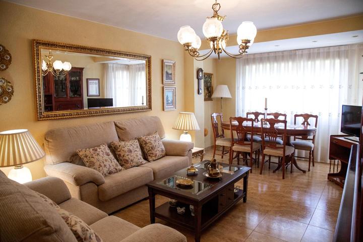 SE VENDE PISO EN URBANIZACIÓN GALÁPAGO photo 0