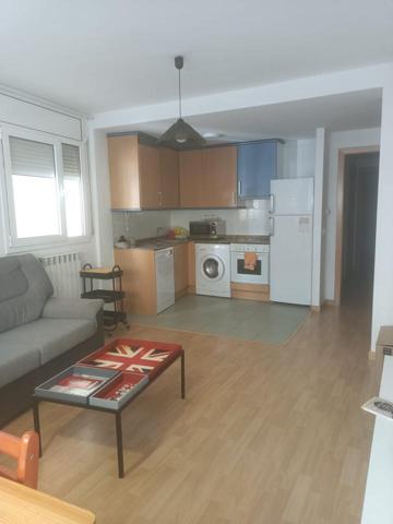 SE ALQUILA PISO AMUEBLADO DE 2 HABITACIONES photo 0