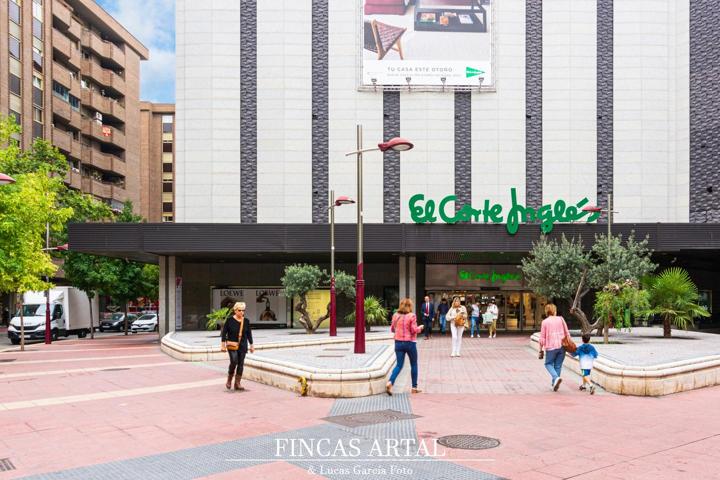 Piso en venta en Zaragoza de 85 m2 photo 0