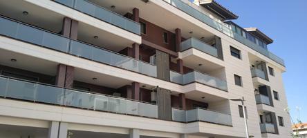 SE VENDE PISO DE 3 HABITACIONES EN LAS CORTES photo 0