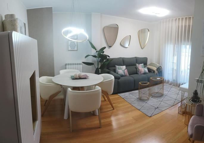 SE VENDE PISO CON PARKING EN EDIFICIO LAS CORTES photo 0