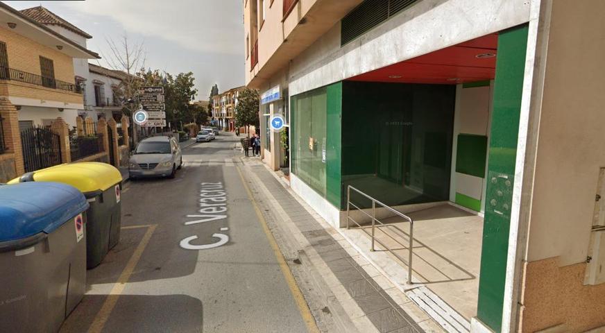 LOCAL COMERCIAL EN LA MEJOR ZONA DE OGÍJARES!! photo 0