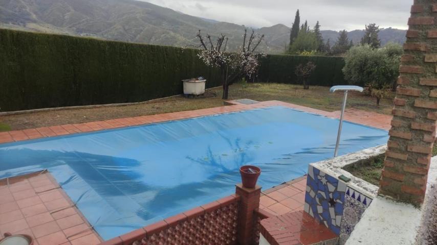Chalet Independiente en Cenes de la Vega con Parcela de 1.187 m². photo 0