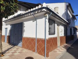 Casa en planta baja cerca de supermercado photo 0