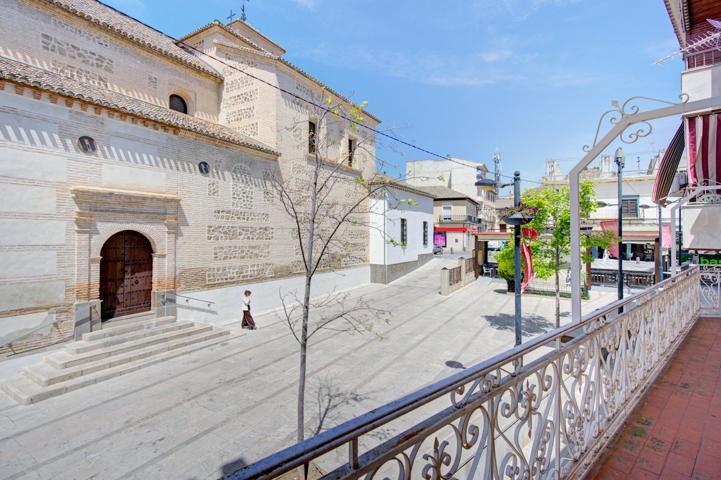 LA CASA DE TUS SUEÑOS EN LA PLAZA DE LA IGLESIA! photo 0