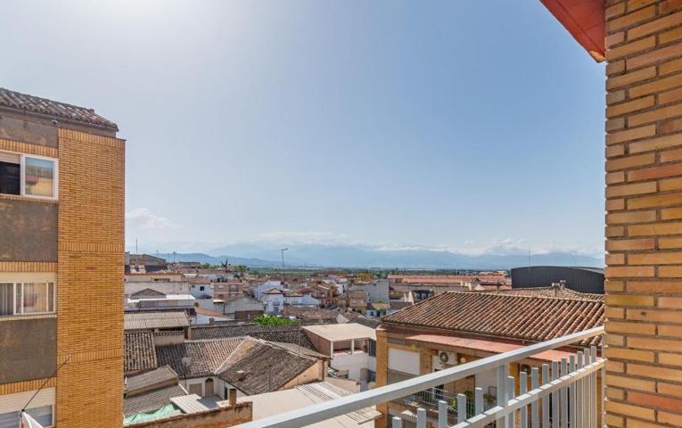 PRECIOSO Y AMPLIO PISO EN EL CENTRO DE ATARFE!! photo 0