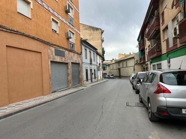 LOCAL COMERCIAL EN EL CENTRO DE ATARFE PREPARADO PARA MONTAR TU NEGOCIO!! photo 0