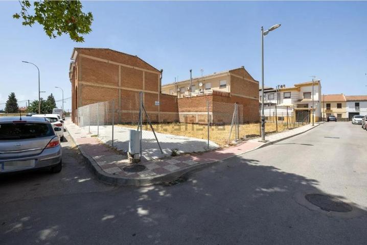 OPORTUNIDAD ÚNICA EN PINOS PUENTE!! photo 0