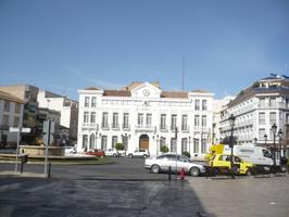 SOLAR EN AVENIDA JUAN CARLOS I photo 0