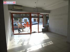 LOCAL COMERCIAL DE 45 M2 CON AMPLIO ESCAPARATE Y CIERRE AUTOMÁTICO photo 0
