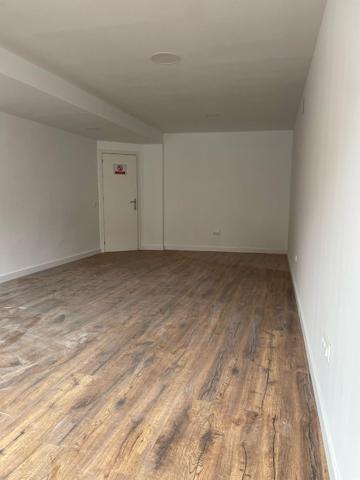LOCAL COMERCIAL CÉNTRICO DE 60 m2 CON ASEO Y ALMACEN UBICADO JUNTO A LOS JUZGADOS ALCÁZAR photo 0