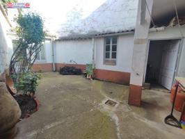 CASA JUNTO A BIBLIOTECA, 2 PLANTAS CON DIVISIÓN HORIZONTAL, PATIO DE 45 METROS, SUELOS HIDRÁULICOS photo 0