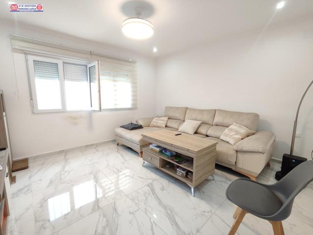 PISO TOTALMENTE REFORMADO DE PLANTA BAJA CON AEROTERMIA, TRES DORMITORIOS Y DOS PATIOS photo 0