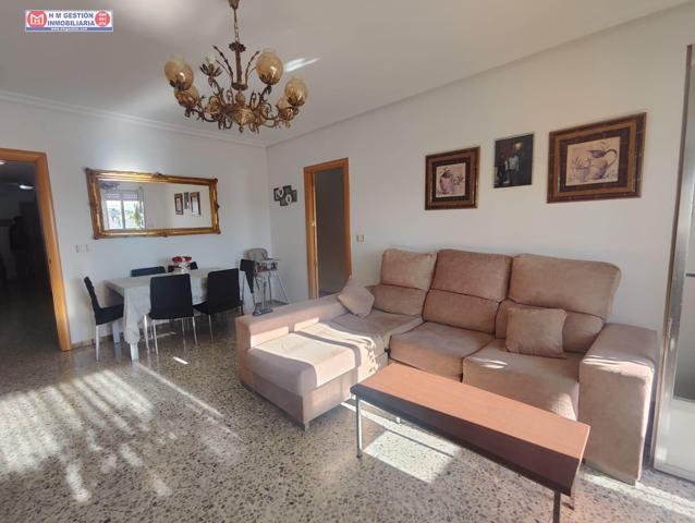 CALEFACCION AMPLIO PISO DE TRES DORMITORIOS Y DOS BAÑOS CON CALEFACCIÓN DE GAS INDIVIDUAL photo 0