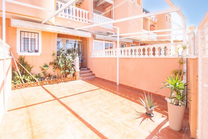 Adosado con solarium en Baños de Europa, Torrevieja photo 0