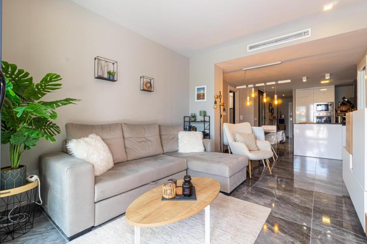 Apartamento en planta baja con gran terraza en Amanecer VI photo 0