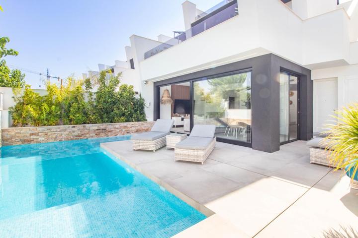 Villa con piscina privada en Santiago de la Ribera photo 0