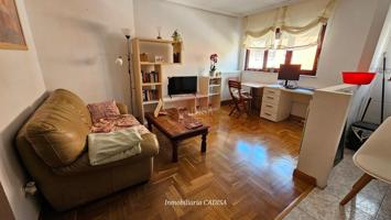 Apartamento con garaje y trastero en Ctra de Ledesma. REF 10090 photo 0