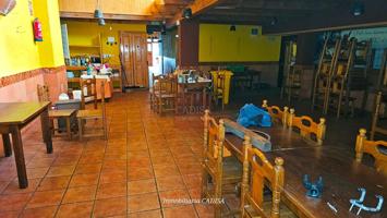 AMPLIO BAR-RESTAURANTE EN ALQUILER. REF 4093 photo 0