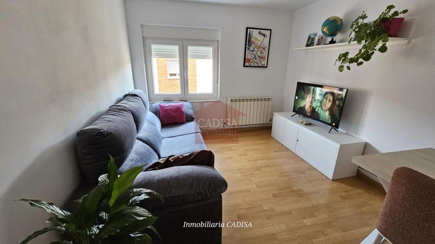 BONITO PISO REFORMADO JUNTO A LOS CIPRESES. REF 10396 photo 0
