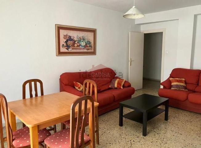 ALQUILER DE PISO PARA CHICAS ESTUDIANTES.REF:10432 photo 0