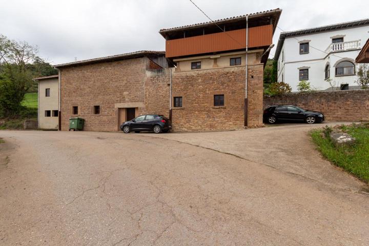 Edificación en venta en Cermoño (Asturias, España) photo 0