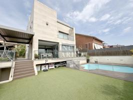 Impresionante Casa en Can Guardiola, Viladecans photo 0