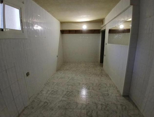 Casa - Chalet en venta en Sant Vicenç dels Horts de 215 m2 photo 0