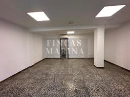Local comercial situado en Paseo Maragall, Gavà photo 0
