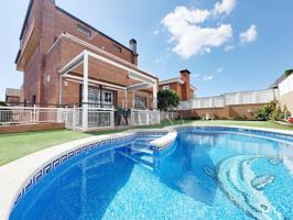 Espectacular Casa Unifamiliar en Can Guardiola photo 0