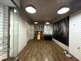 Local comercial en Paseo Maragall photo 0