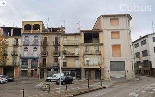 Casa En venta en Olot photo 0