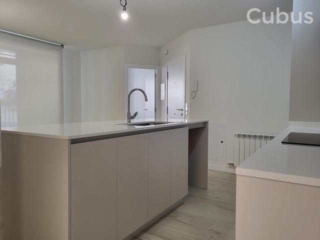 Piso En venta en Olot photo 0