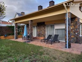 Unifamiliar En venta en Olot photo 0