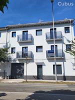 Piso En venta en Olot photo 0