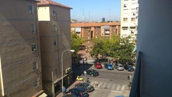 Venta de vivienda en Reyes Católicos, Alcalá de Henares photo 0