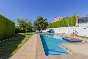 CHALET EN VENTA EN CENES DE LA VEGA photo 0